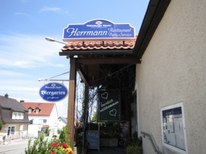 照片: Herrmann